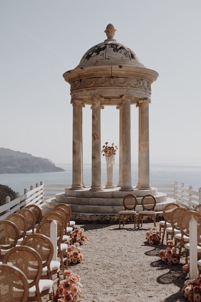 Wedding-ceremony-in-Son-Marroig